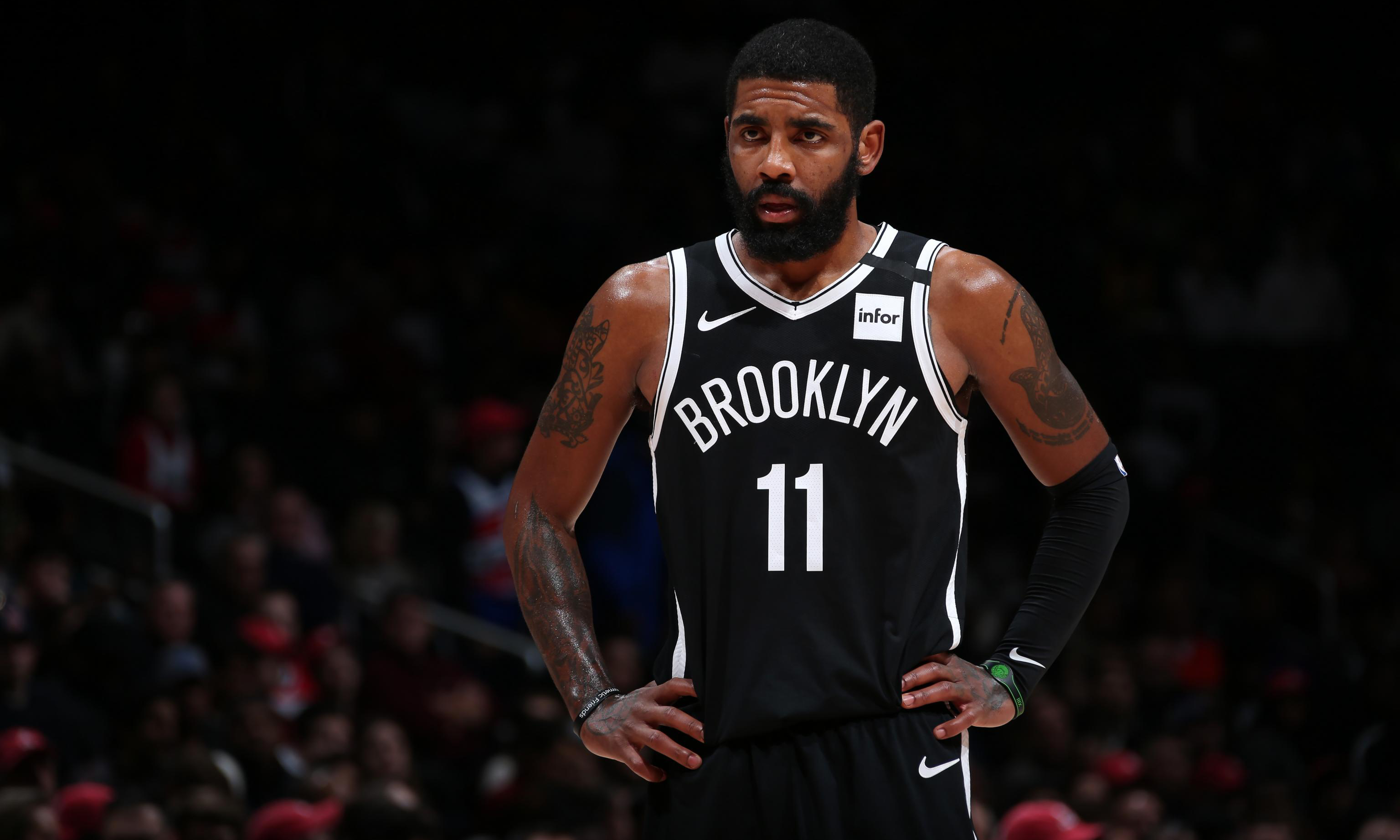 两位选手分 两位选手分